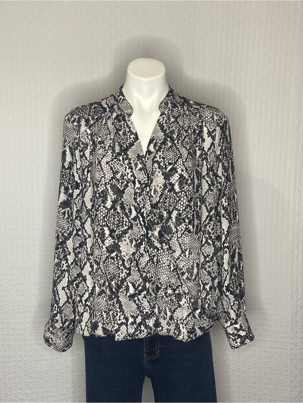 INC INTERNATIONAL CONCEPTS Snakeskin Print Faux Wrap Blouse Womens Size 12